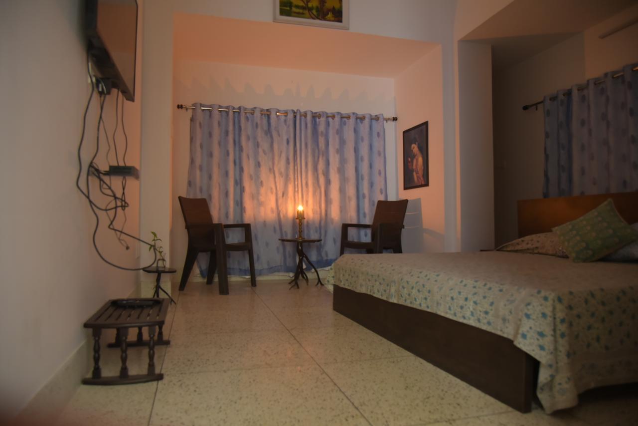 ウダイプル Mahavir Niwas Bed & Breakfast エクステリア 写真
